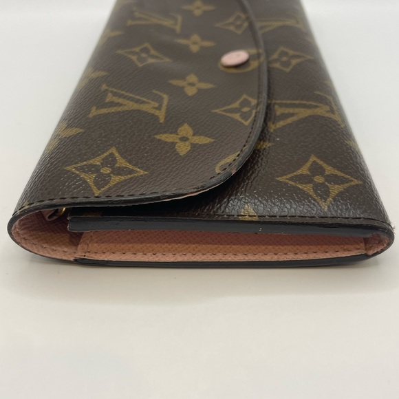 Louis Vuitton Monogram Emilie Wallet in Rose Ballerine - Picture 5 of 9